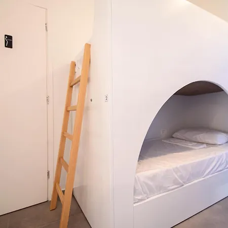 Central Hostel Oia 旅馆 伊亚