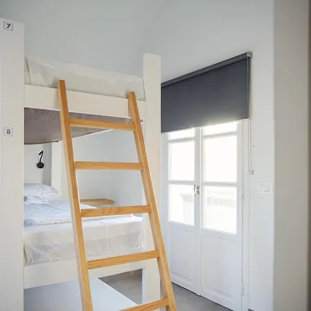旅馆 Central Hostel Oia *