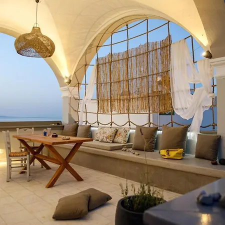 旅馆 Central Hostel Oia